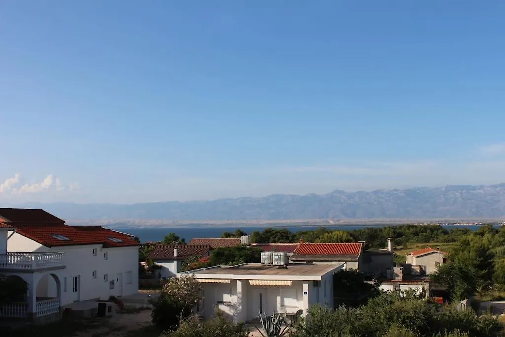 Villa Leona-1
