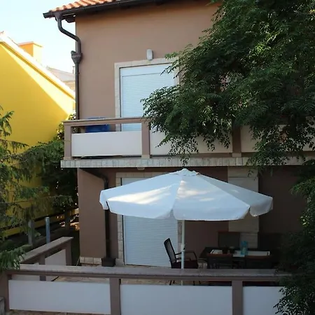 Villa Leona-2